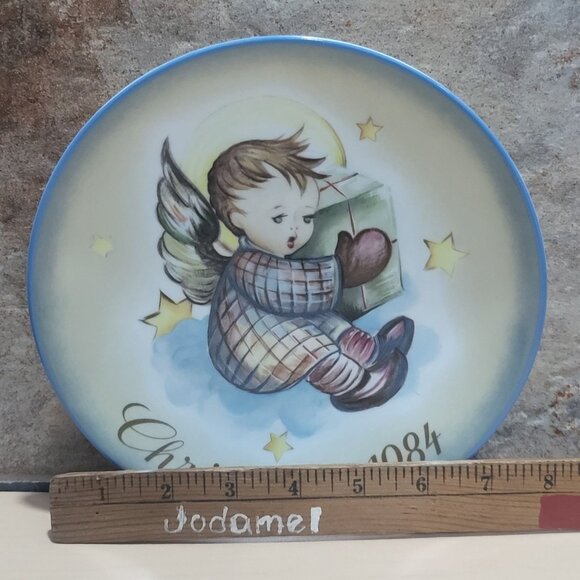 Schmid Hummel Christmas 1984 A Gift From Heaven Decorative Wall Hanging Plate - Picture 7 of 11